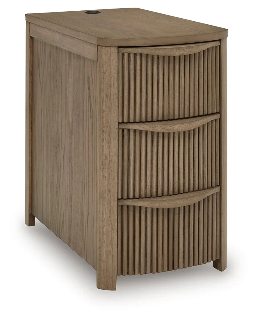 Camdill Chairside Table - Image 3