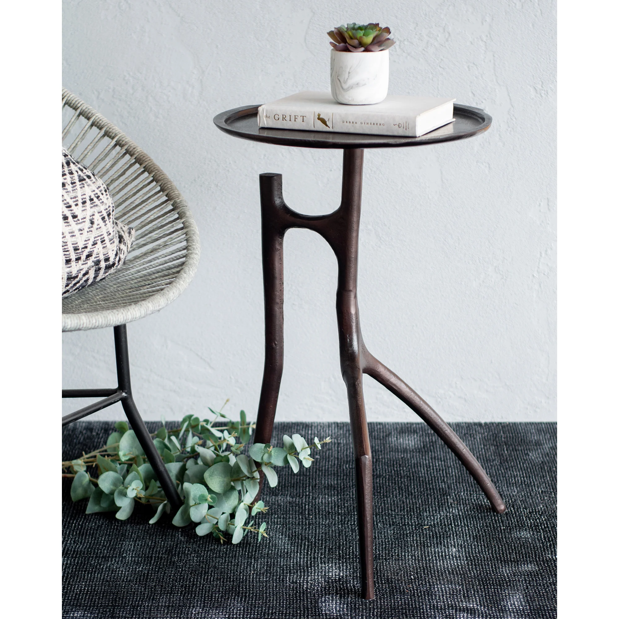 Maadi End Table - Image 4